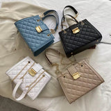 Qty: 50 New Women's Handbags & Purses